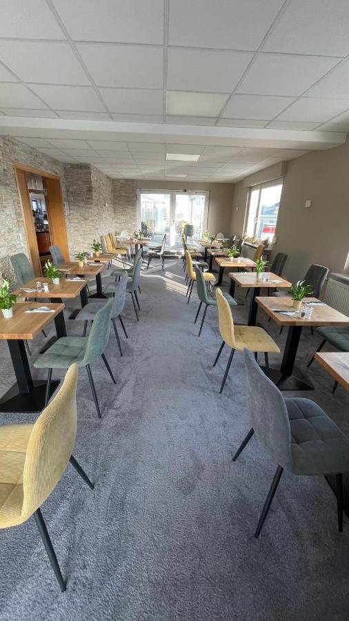 Hotel Am Markt Карлсруе Екстериор снимка