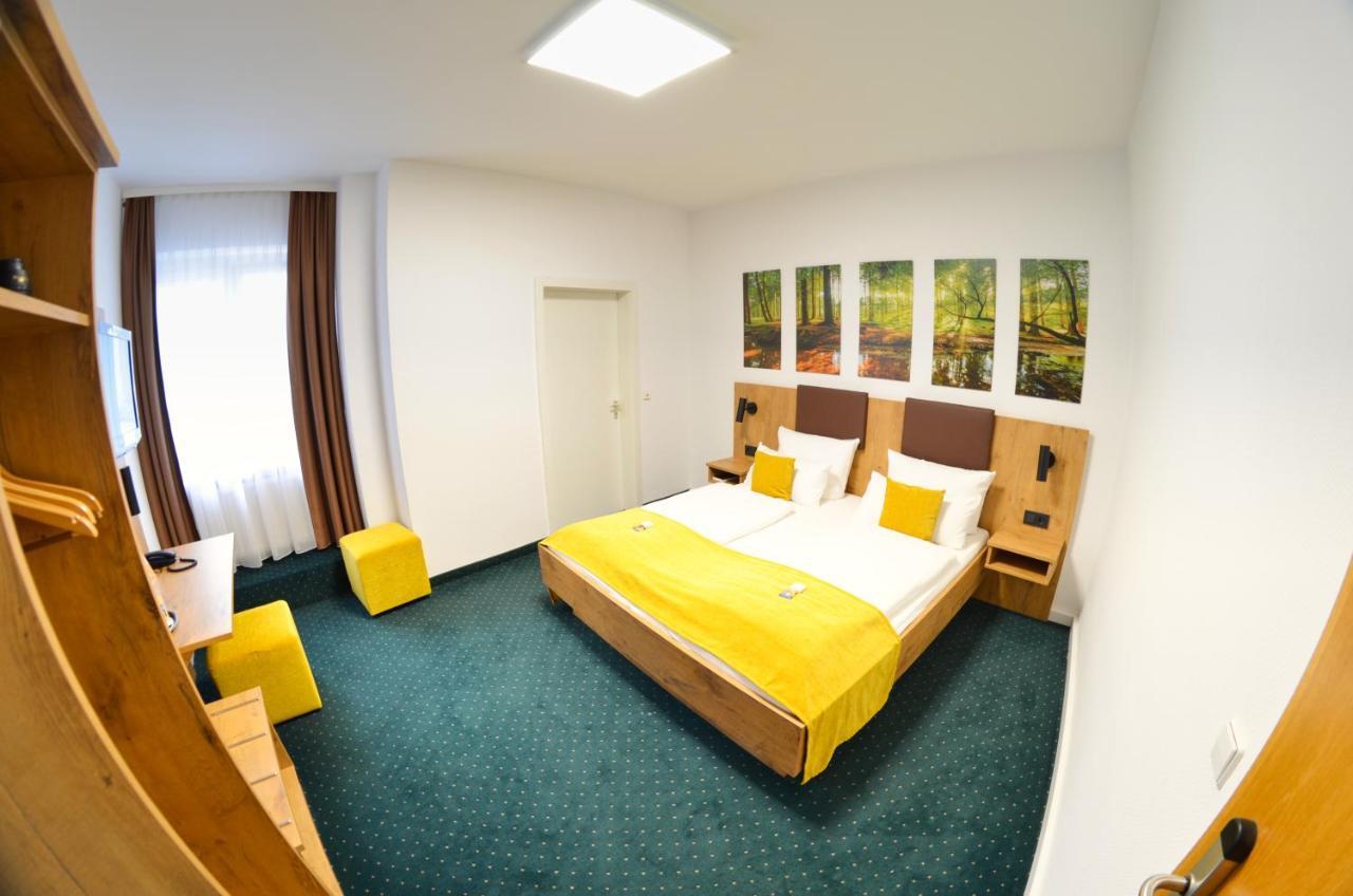 Hotel Am Markt Карлсруе Екстериор снимка