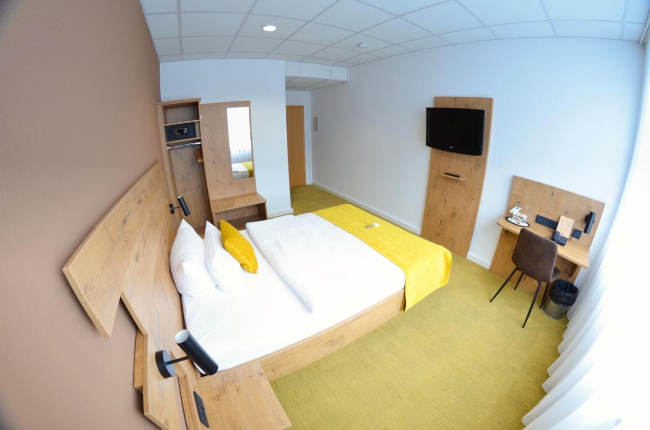 Hotel Am Markt Карлсруе Екстериор снимка