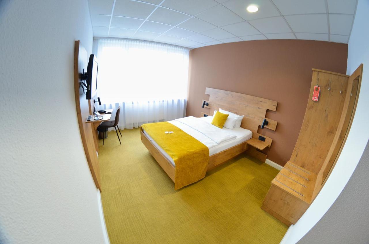Hotel Am Markt Карлсруе Екстериор снимка