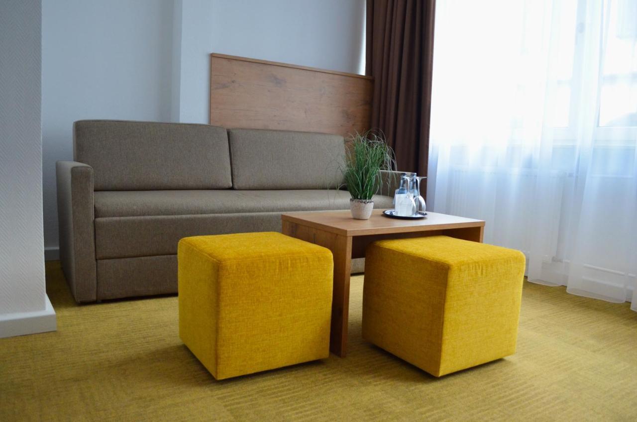 Hotel Am Markt Карлсруе Екстериор снимка