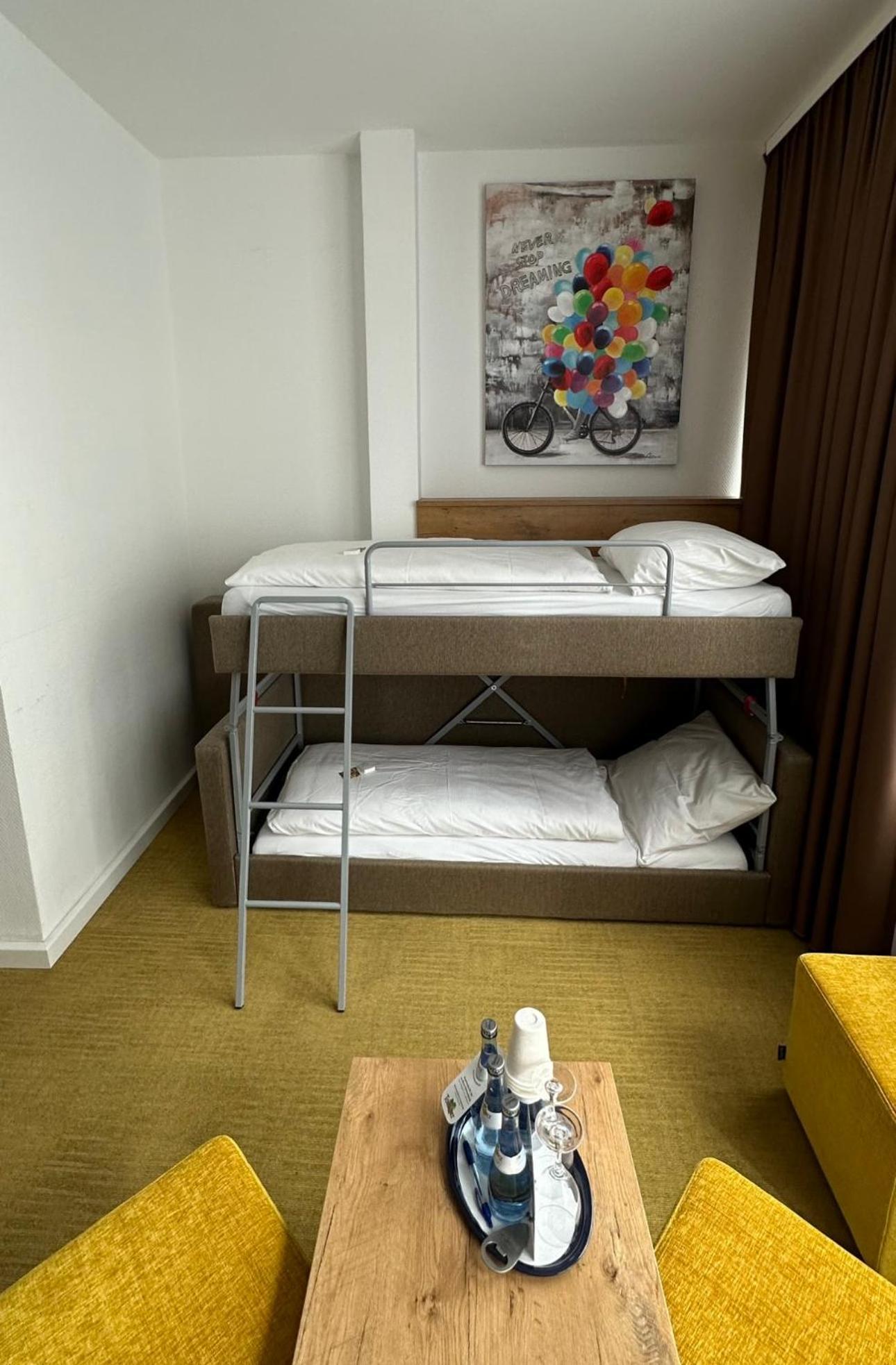Hotel Am Markt Карлсруе Екстериор снимка