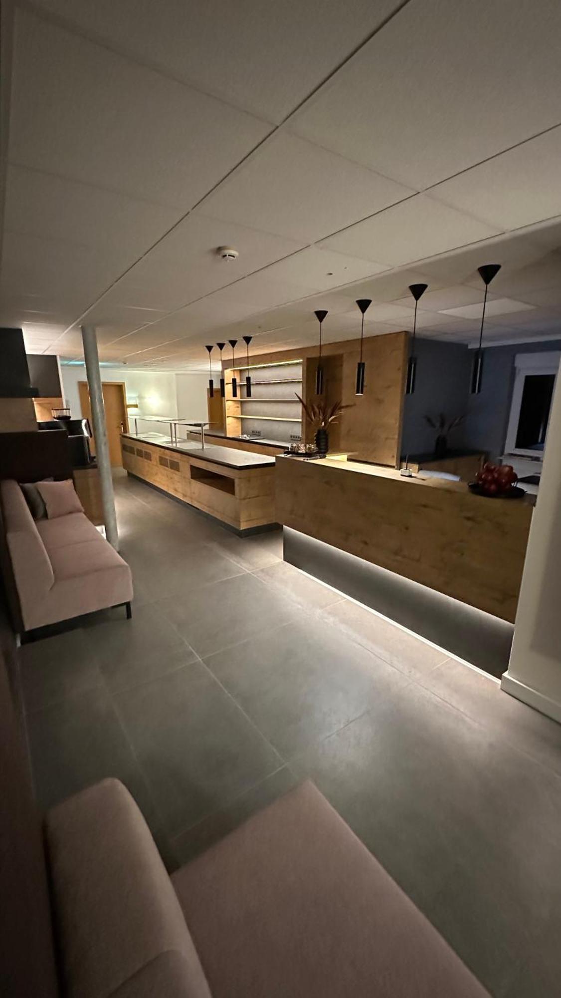 Hotel Am Markt Карлсруе Екстериор снимка