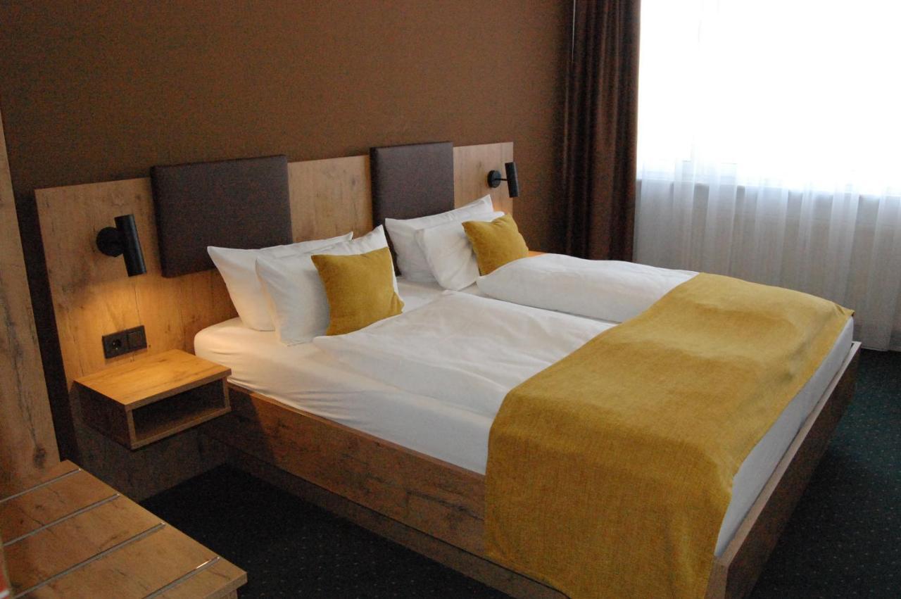 Hotel Am Markt Карлсруе Екстериор снимка